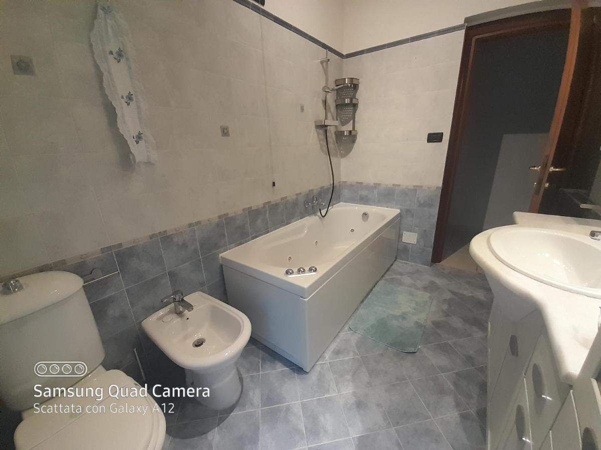 Ferienwohnung La Casa Di Debby Parcheggio Wi-Fi , Aria Condizionata Gratuiti Capannori Exterior foto